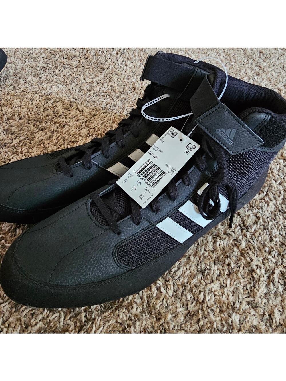 NEW 15 Adidasโ HVC 2 Wrestling Shoes